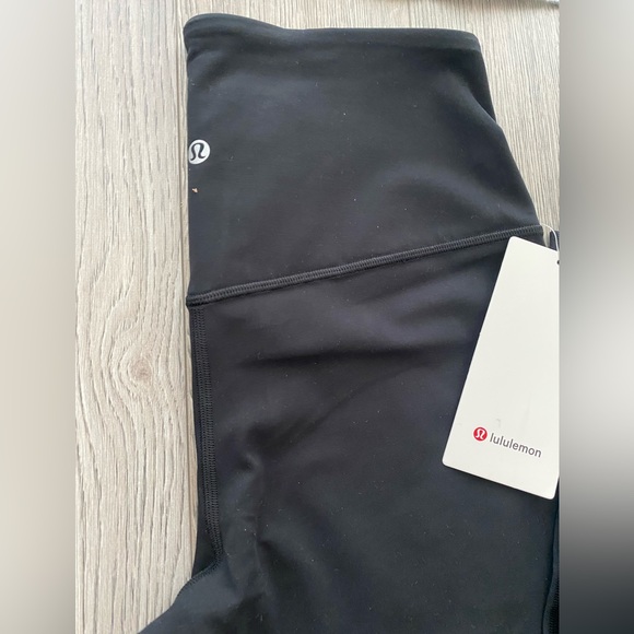 ⭐️Lululemon Align Mini Flare Pant 32” Black Size10⭐️ - Picture 6 of 10